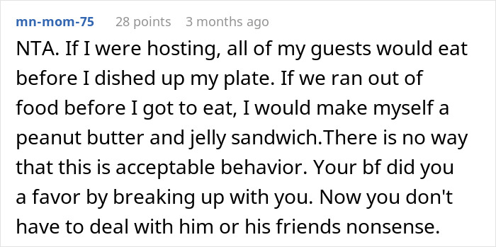 Reddit comment discussing hosting etiquette and guests eating leftovers.