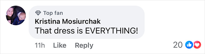 Comment about Kate Hudson's dress at 'Running Point' premiere, saying "That dress is EVERYTHING!" with 20 likes.