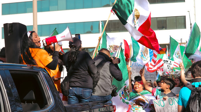 I Photographed A Protest At Dallas City Hall Over Immigration Reform, And Here's What I Saw (31 Pics)