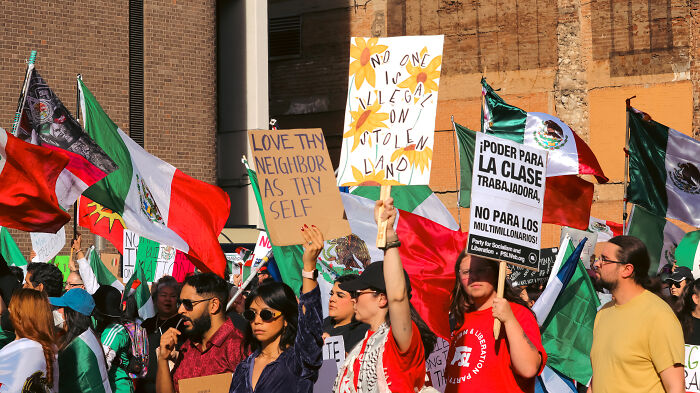 I Photographed A Protest At Dallas City Hall Over Immigration Reform, And Here's What I Saw (31 Pics)