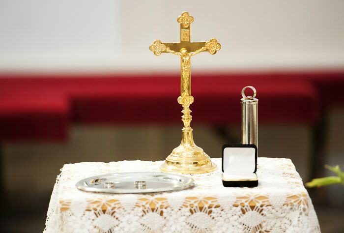 “I'm No Contact With My Parents”: 30 Parents’ Mistakes Millennials Swear Not To Repeat