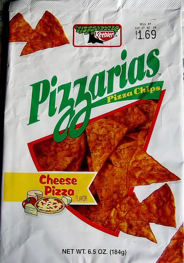 Bag of Keebler Pizzarias Cheese Pizza Chips, a vanished 90s and 2000s food item.