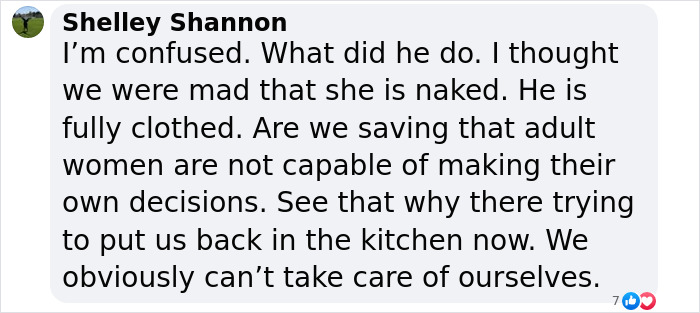 Text message discussing Bianca Censori's controversial dress criticism. Text message discussing Bianca Censori's controversial dress criticism.