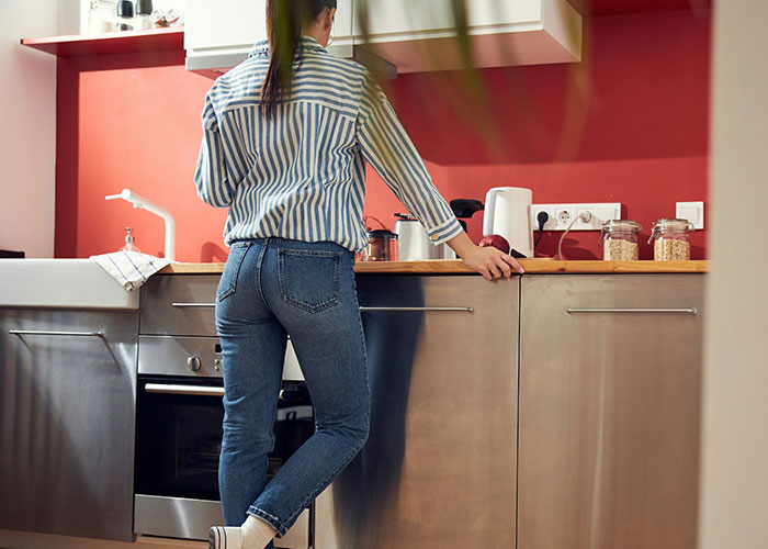 Guy Asks People How They Get Their 10k Steps In Daily And 41 Deliver