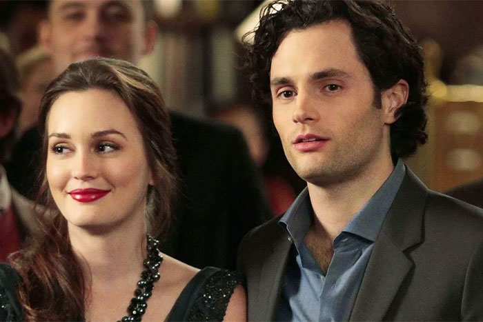 TV couples smiling together at an event.