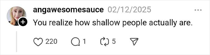 Comment by user angawesomesauce on hair loss after weight loss, highlighting shallow judgments.