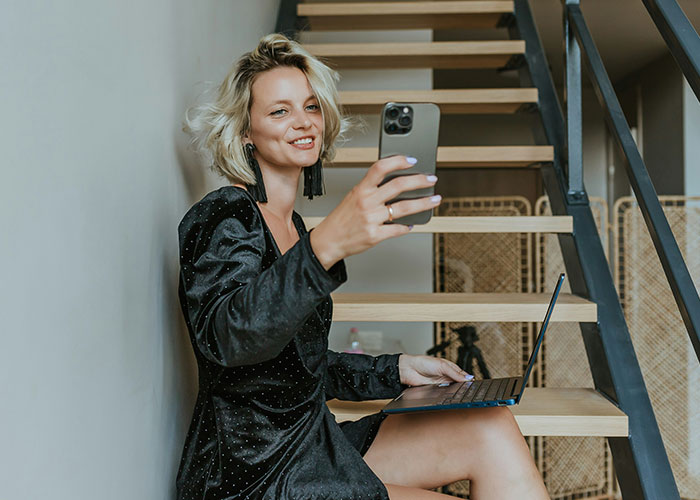 Fitness Influencer Tells Followers To Stop Using Illness As An &lsquo;Excuse,&rsquo; Internet Drags Her Hard