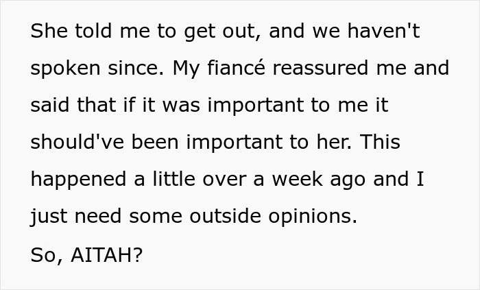 Text screenshot about a bride's disagreement with her grandmother over wearing white to a wedding.