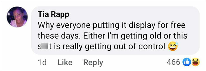 “Plumber’s Crack”: Internet Reacts To Risqué Red Carpet Trend Of Stars Flashing Their Rears “Plumber’s Crack”: Internet Reacts To Risqué Red Carpet Trend Of Stars Flashing Their Rears