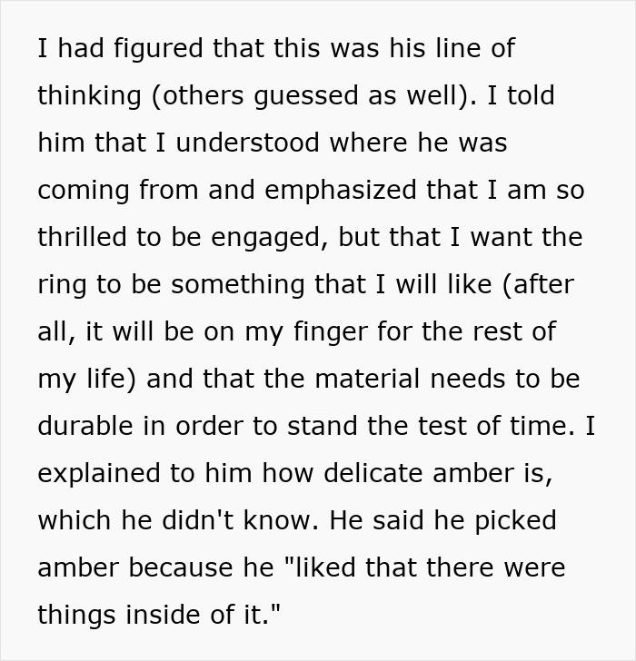 People Are Ready To Shred This Woman For Not Liking Her Engagement Ring, Until They See The Photo