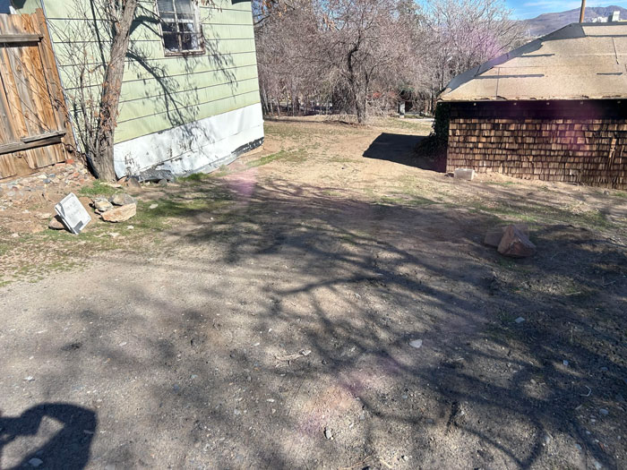 &ldquo;This Is Not A Driveway&rdquo;: Woman Prepares A Boulder-Sized Reality Check For Jerk Neighbors