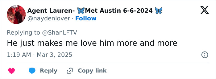 Tweet admiring Andrew Garfield's heartfelt gesture at the Oscars.