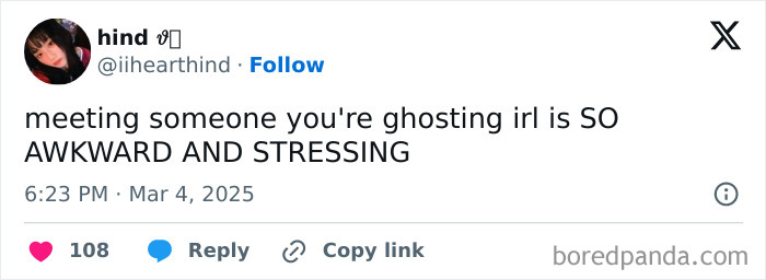 Tweet about an awkward life moment meeting someone you've been ghosting, shared by user @iihearthind.