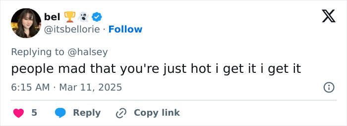 Tweet supporting Halsey against body critics, stating people are upset because she's attractive. Tweet supporting Halsey against body critics, stating people are upset because she's attractive.