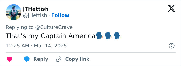 Tweet screenshot declaring support for Captain America amid controversy.