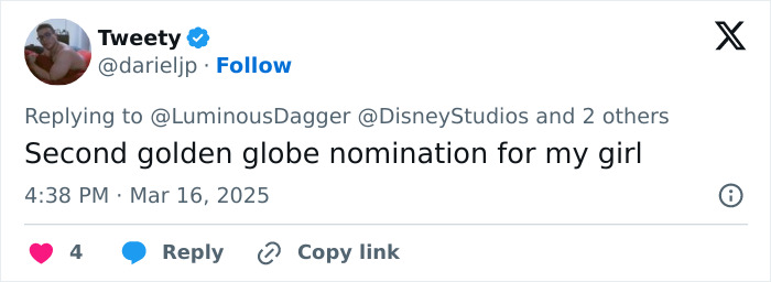 Tweet discussing a Golden Globe nomination, related to Disney's live-action Snow White.