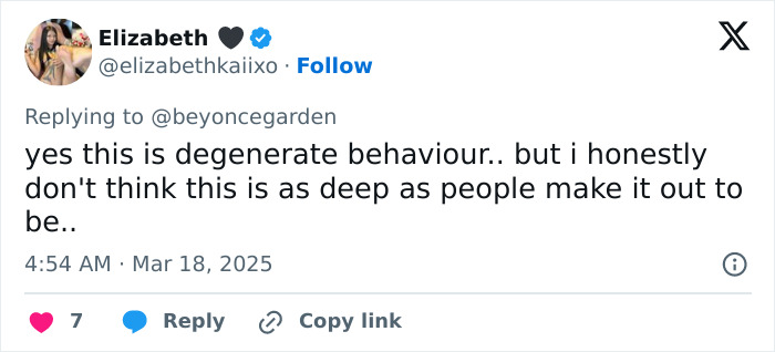 Tweet discussing tourists groping a female statue, questioning the depth of outrage over the behavior.