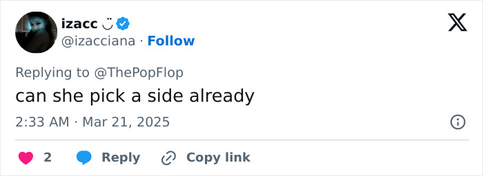 A tweet about JoJo Siwa's new rainbow hairstyle, with a user commenting, "can she pick a side already.