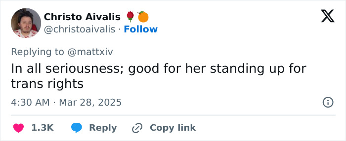 Christo Aivalis tweet supporting JoJo Siwa for standing up for trans rights.