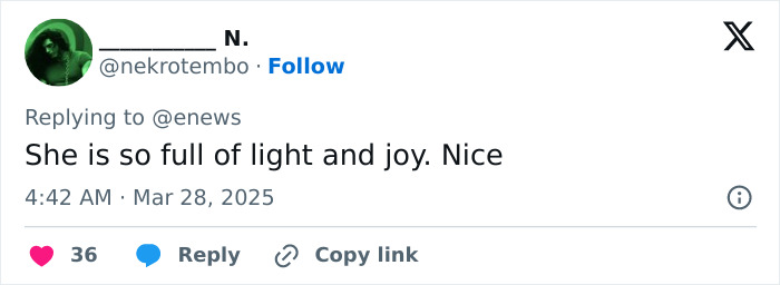 Screenshot of a tweet praising JoJo Siwa&rsquo;s light and joy after debuting a new style.