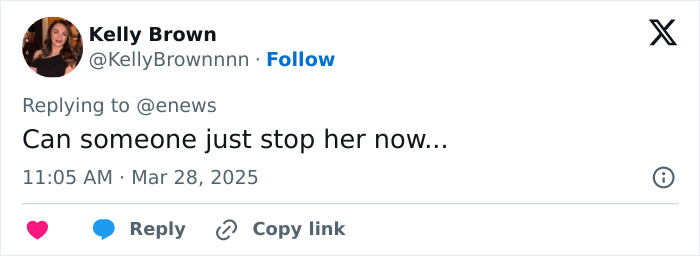 Tweet reacting to JoJo Siwa's debut of shaved rainbow head style.