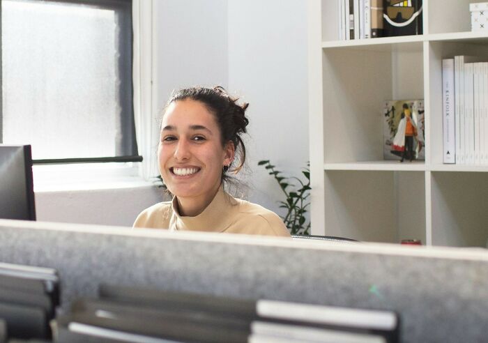 “Needless To Say, He Didn't Get The Job”: 30 Wild Job Interview Stories Of People Aiming High