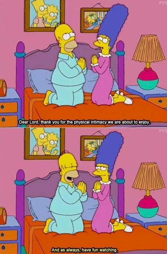 Cartoon characters on bed in pajamas, humorously praying, evoking nostalgia for old cartoons.