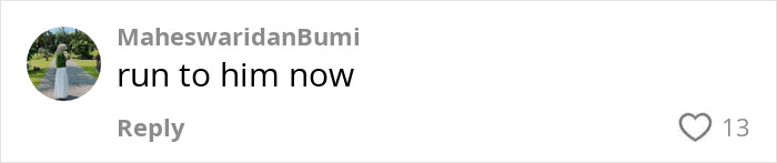 Comment on social media about viral romantic note received by plane passenger. Comment on social media about viral romantic note received by plane passenger.
