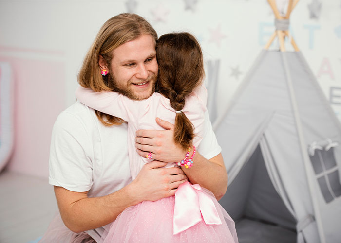 “I Started To Like Pink Again”: 50 Women Recall The Instant They Just Knew He Was ‘The One’