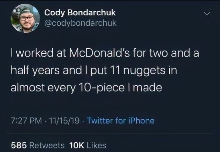 Tweet about worker giving extra nuggets at McDonald's, highlighting food service compliance with customer requests.