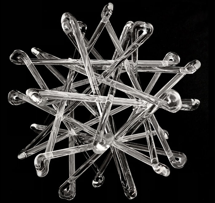 Anduriel Widmark’s World Of Glass: Geometry, And The Magic In Between (10 Pics)