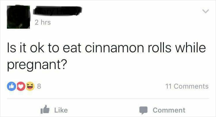 Mom group post questioning if cinnamon rolls are safe during pregnancy.