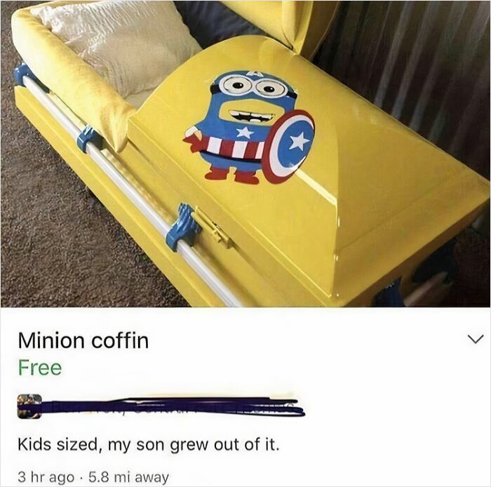 Yellow Minion-themed coffin listed for free on Facebook Marketplace.