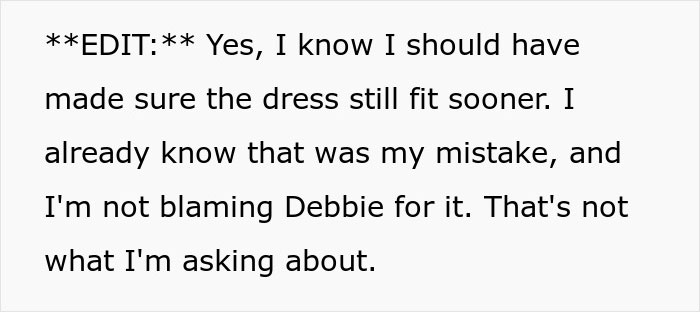 Text about skipping a friend's wedding due to a dress fitting issue. Text about skipping a friend's wedding due to a dress fitting issue.