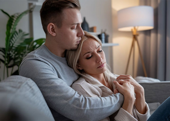 “I Started To Like Pink Again”: 50 Women Recall The Instant They Just Knew He Was ‘The One’