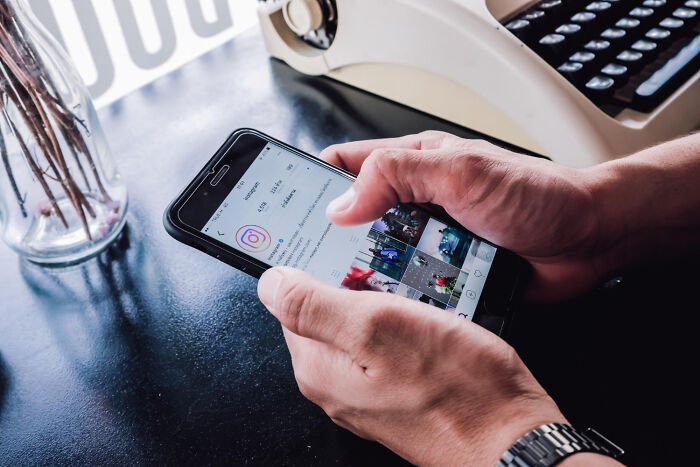 30 Times Society Just Pretended Something Creepy Was Totally Fine