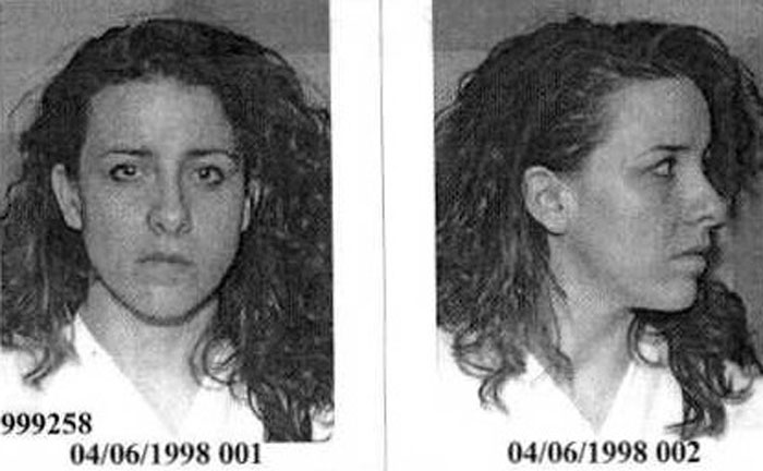 Mugshot of a woman whose execution was pending for 27 years before her conviction was overturned.