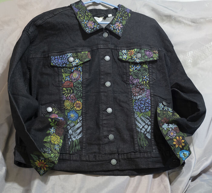 I Upcycled A $16 Aldi Denim Jacket – Here’s How It Turned Out I Upcycled A $16 Aldi Denim Jacket – Here’s How It Turned Out