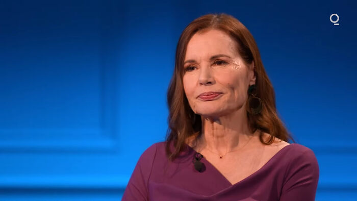 “Completely Abandoned Acting”: 30 People Share Celebs That "Disappeared Out Of Nowhere"