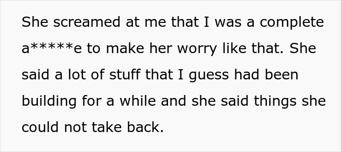 Text from an upset fianc&eacute;e reacting to a swapped ring.