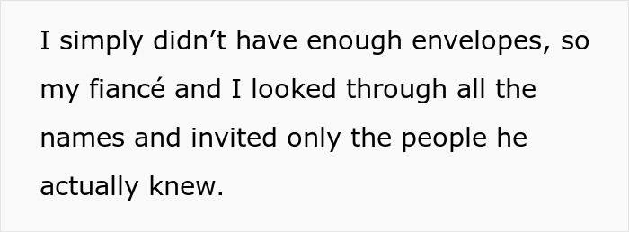 Text about wedding invitations, mentioning limited envelopes and inviting only familiar guests.