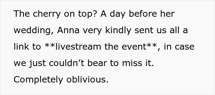 Friendship Falls Apart After Bride Doesn't Invite Close Friends To Wedding And Hides The Truth