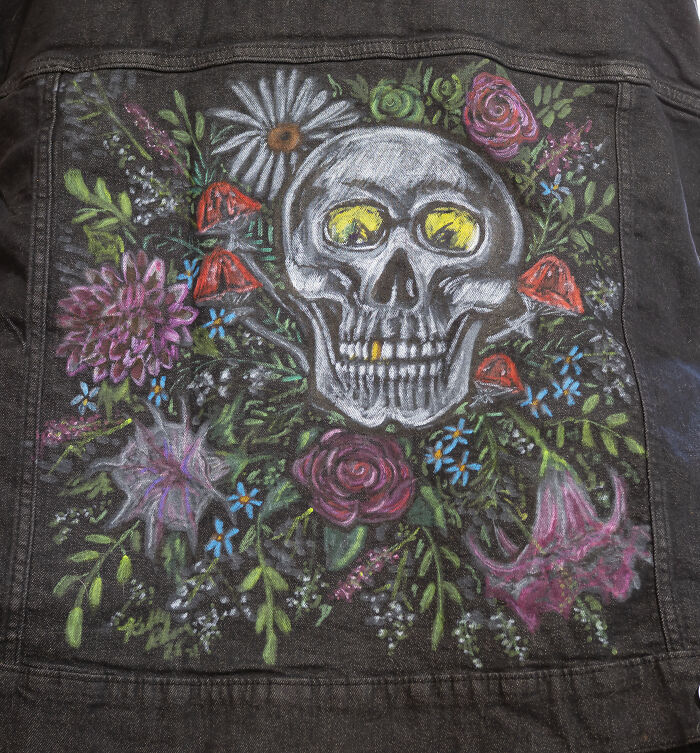 I Upcycled A $16 Aldi Denim Jacket – Here’s How It Turned Out I Upcycled A $16 Aldi Denim Jacket – Here’s How It Turned Out