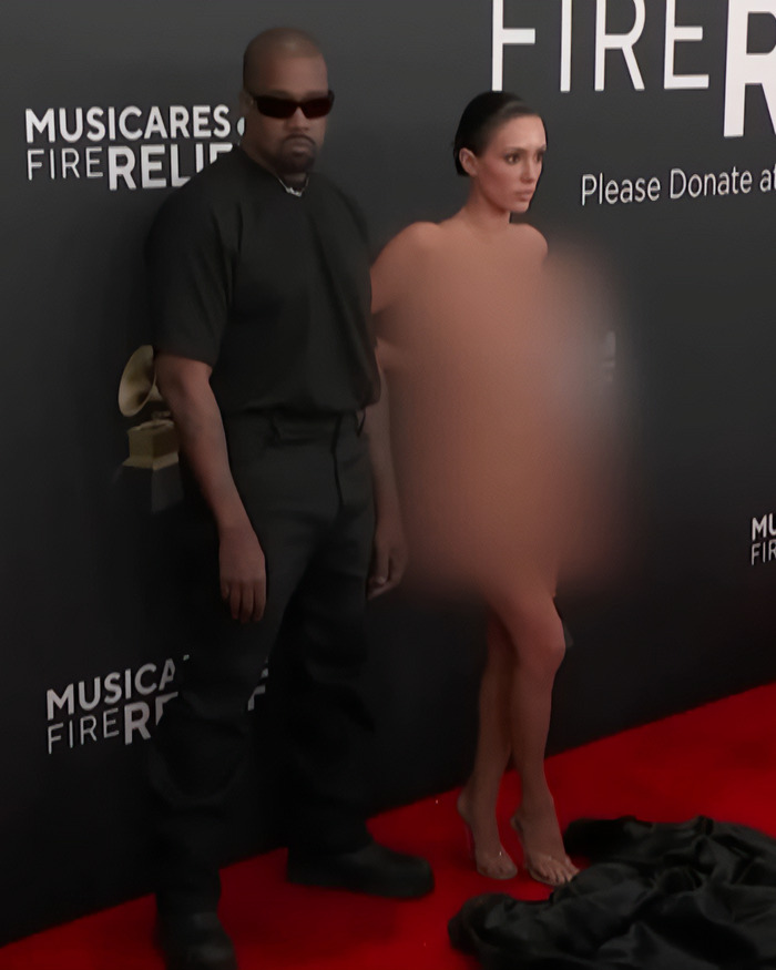 Bianca Censori and Kanye West at the Grammys red carpet.