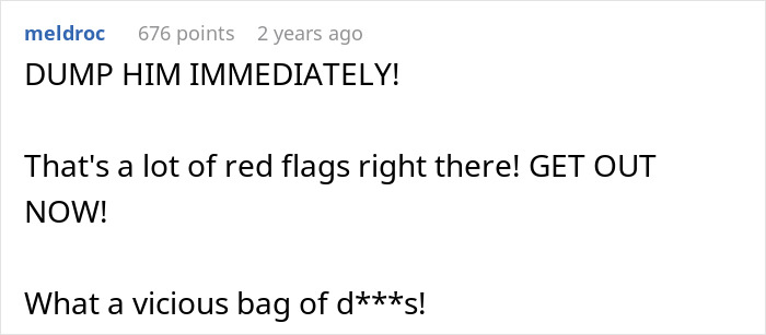 Reddit comment urging girlfriend to dump boyfriend over thrown sentimental items, citing red flags and advising to leave. Reddit comment urging girlfriend to dump boyfriend over thrown sentimental items, citing red flags and advising to leave.