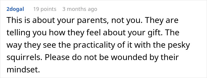 Comment discussing gift return by parents, emphasizing practicality and mindset. Comment discussing gift return by parents, emphasizing practicality and mindset.