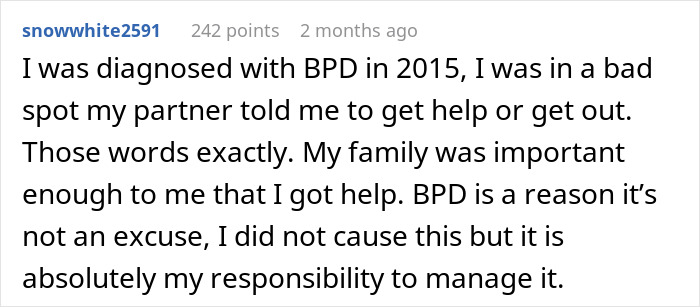 Comment about mental illness responsibility on Reddit, discussing BPD diagnosis and family impact.