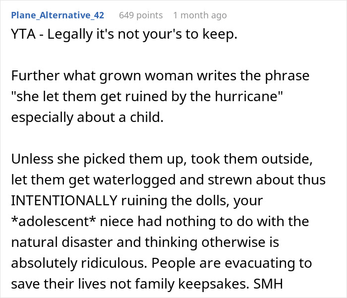 Text criticizing aunt for keeping stolen heirloom dolls during a hurricane, mentioning the niece's innocence.