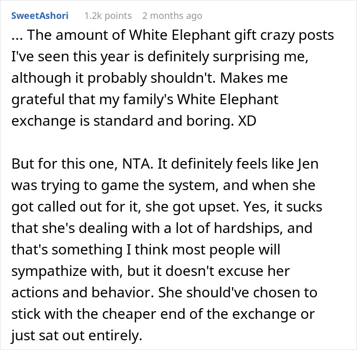 Text exchange discussing a lady sparking drama by swindling at a White Elephant gift exchange.