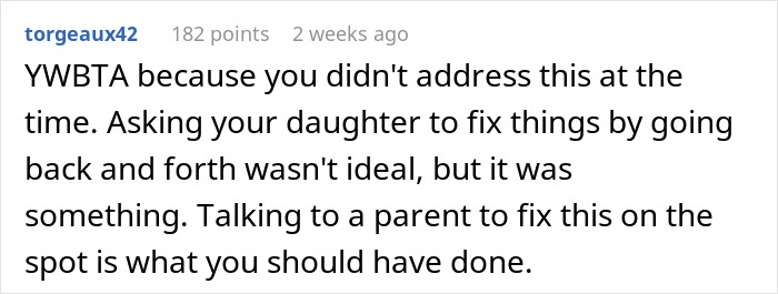 Reddit comment discussing a mom's approach to resolving her daughter's isolation at a birthday party.